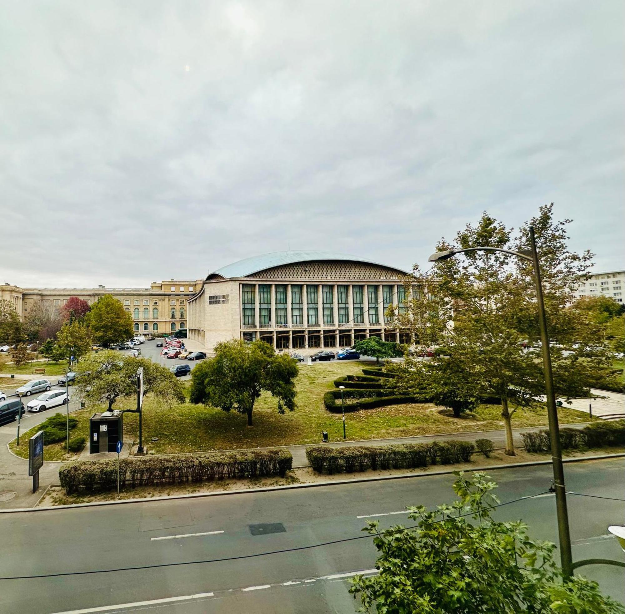 Chic Comfort 1Bdr With Landmark View - Concerthall Bucarest Exterior foto